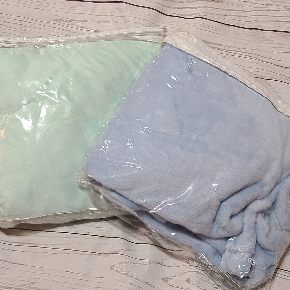 NWT 2 Super Soft Baby Blankets
